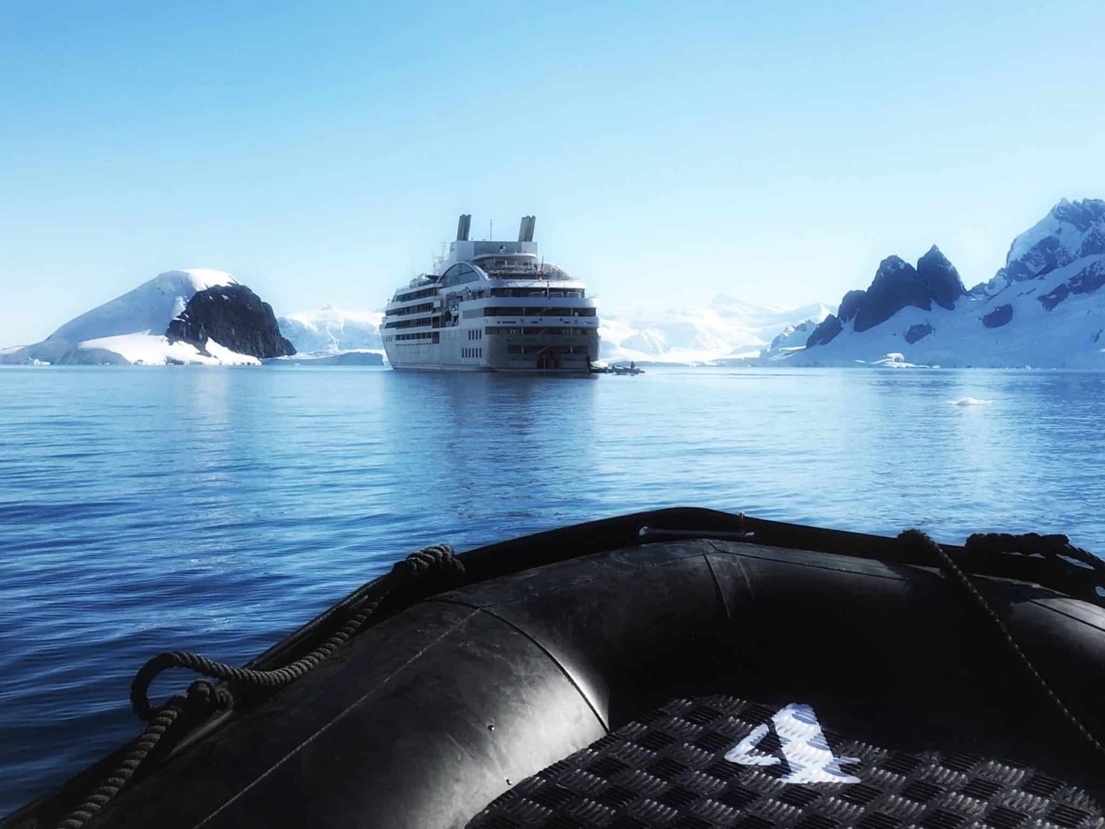 Icebergs, penguins and champagne: is this the perfect cruise? Read all about our Antarctica cruise on board Le Lyrial by Ponant.