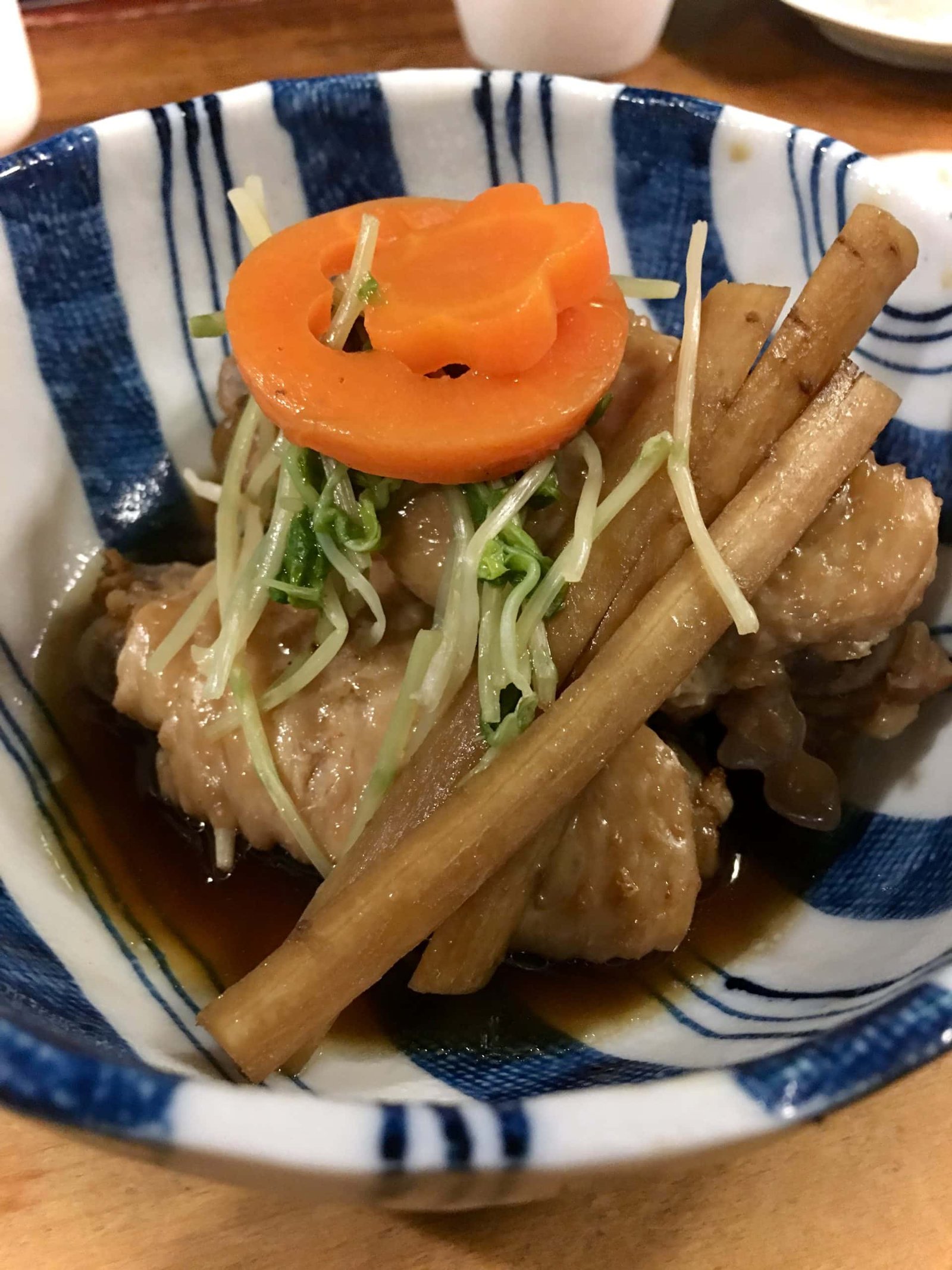 All about a stunning Japanese izakaya style dinner in Tokyo. A culinary trip packed with amazing flavors and combinations!