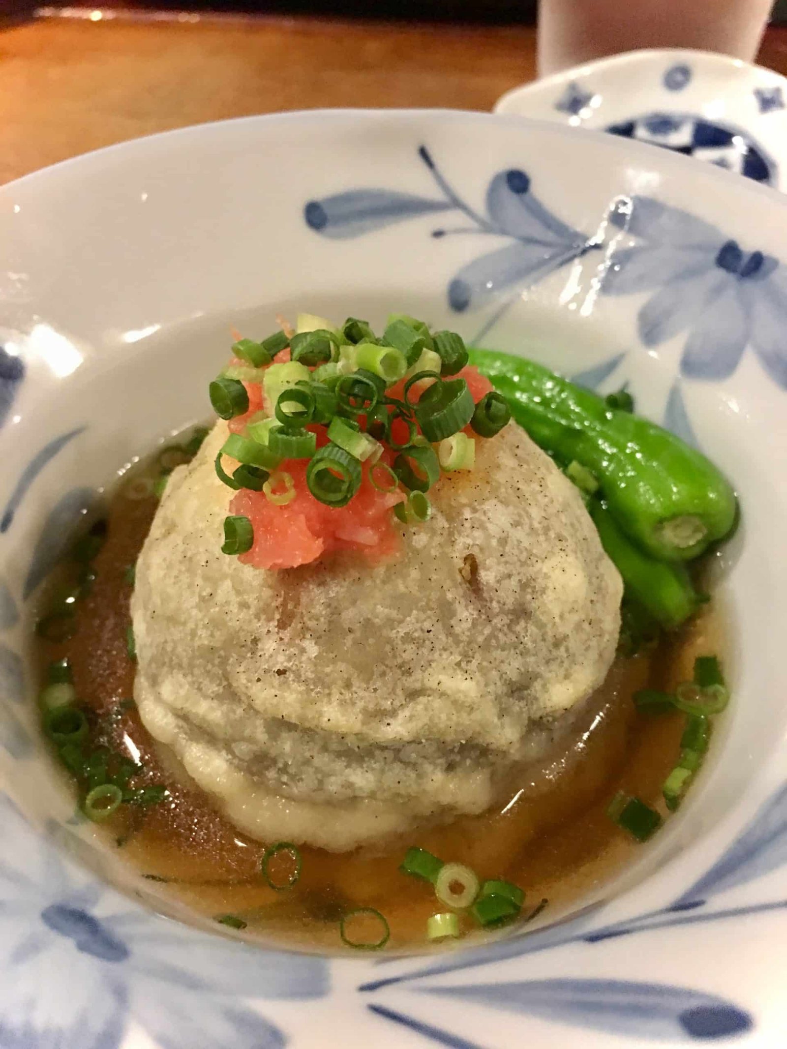 All about a stunning Japanese izakaya style dinner in Tokyo. A culinary trip packed with amazing flavors and combinations!