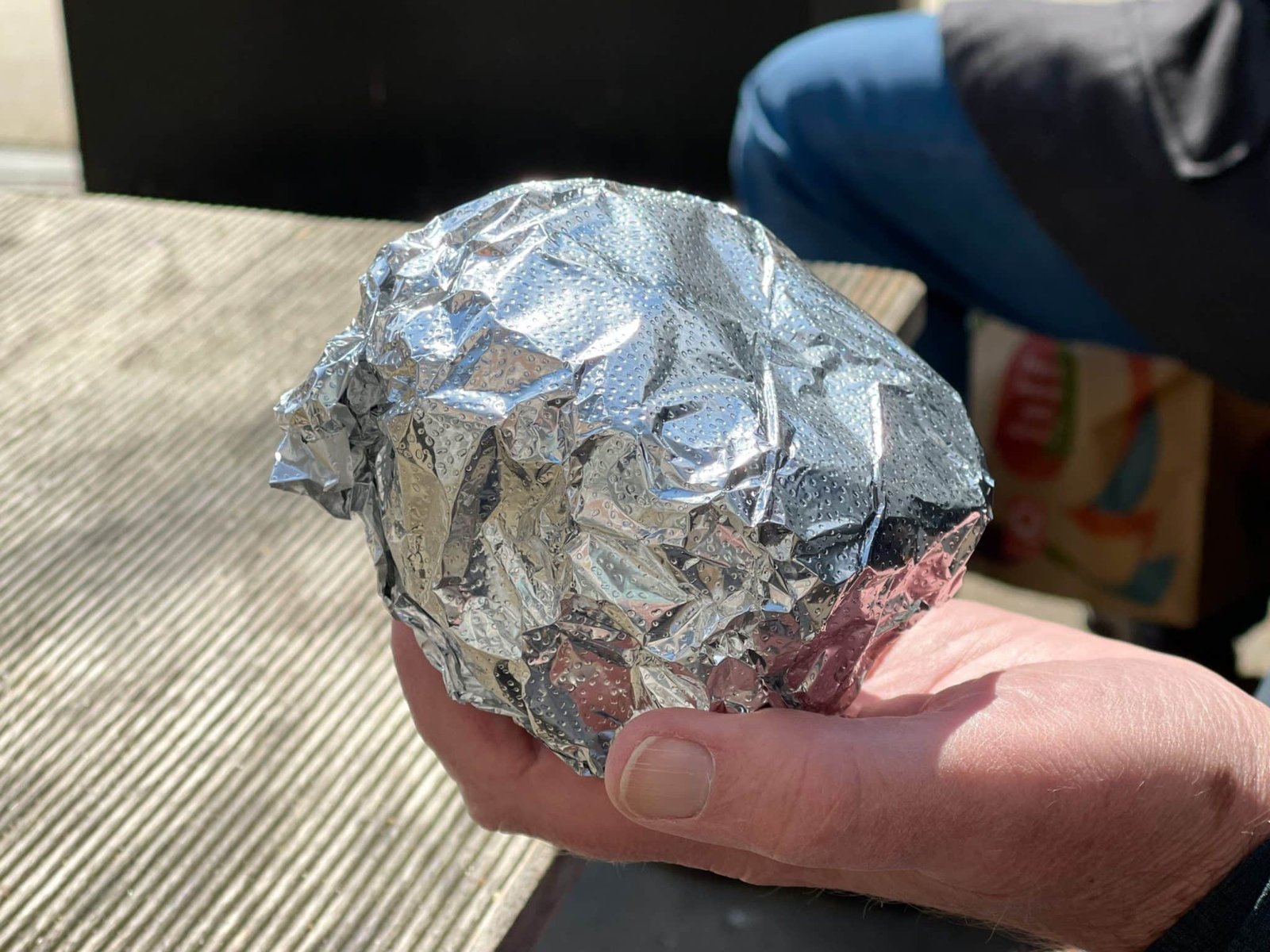 Five Guys, McDonald’s, Burger King or Quick: which fast food burger chain serves the best cheeseburger here in Antwerp, Belgium? Let's find out!