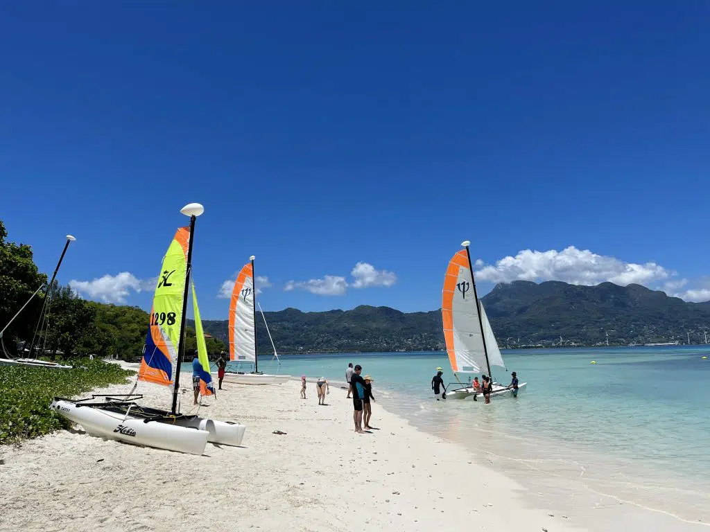 Club Med Seychelles, a 5 star exclusive collection resort? Unfortunately not, 4 stars at best. And here is why.