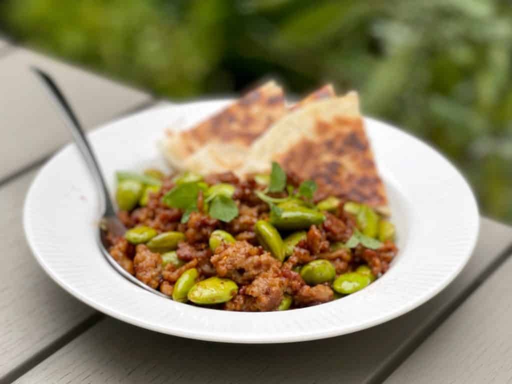 The name says it already: these stink beans are so strong and so delicious... Try our Thai style stink bean stir fry with ground pork!