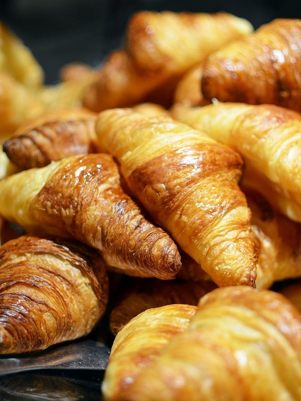 You can find croissants everywhere in this city. But what makes a good croissant? Let's try a bunch of them to find the best croissants in Paris!