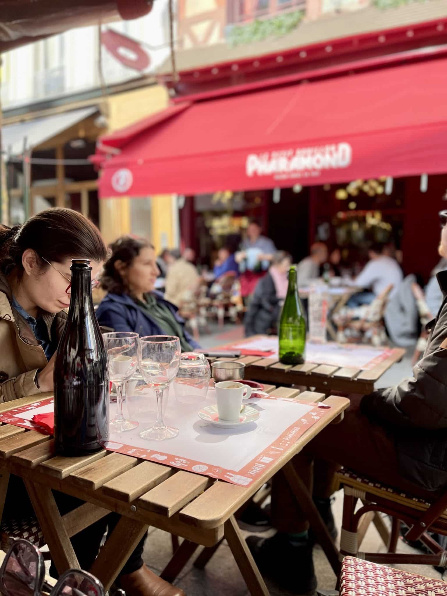 You can often find us at Le Petit Bouillon Pharamond for a quick lunch in the Les Halles neighbourhood in Paris, and here is why!