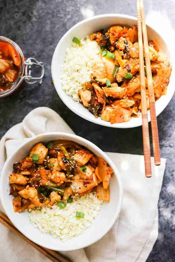 You love kimchi but you are not sure what and how to cook with it? Take a look at these lush kimchi recipes below and get inspired!
