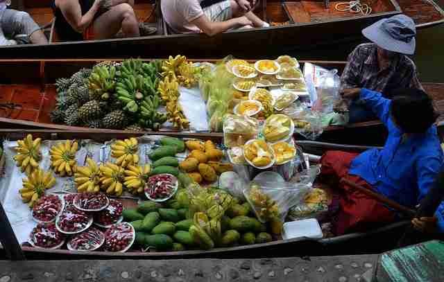 Floating Markets