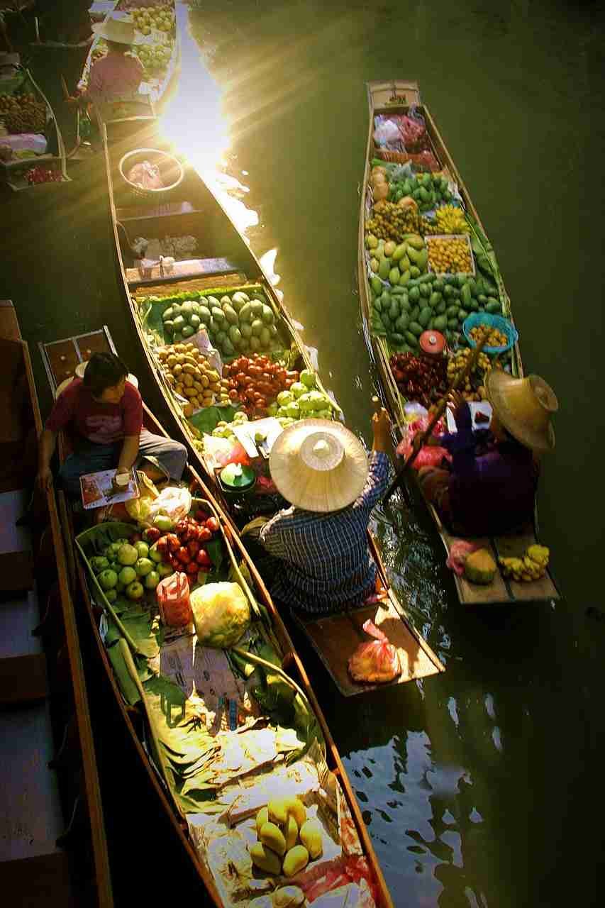 Floating Markets