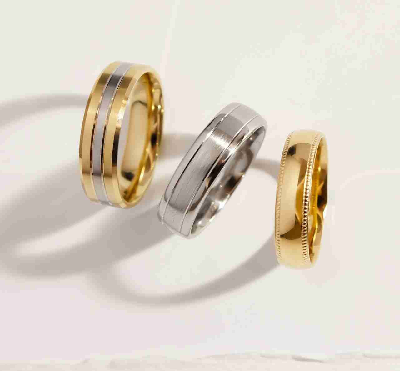 Plain mens wedding bands
