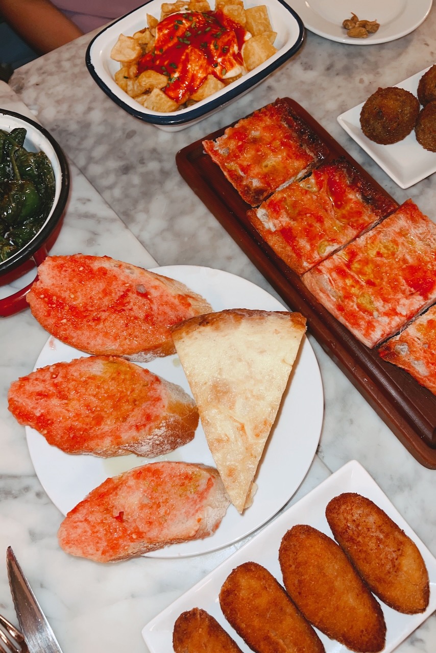 Pan Con Tomate