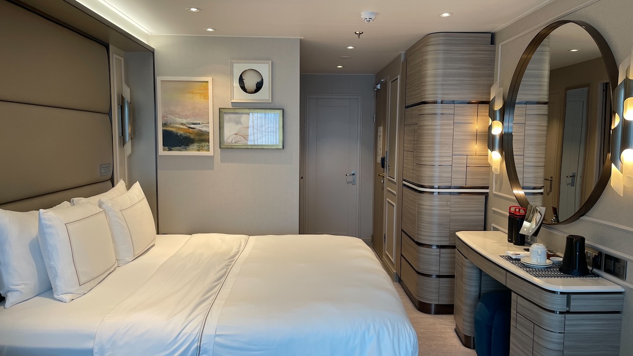 Silver Endeavour Review